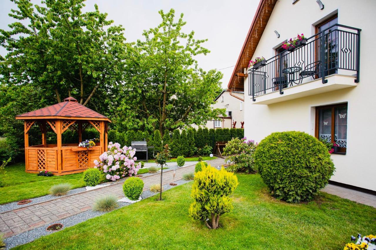 Apartamenty Pod Cisem Kudowa-Zdrój Buitenkant foto